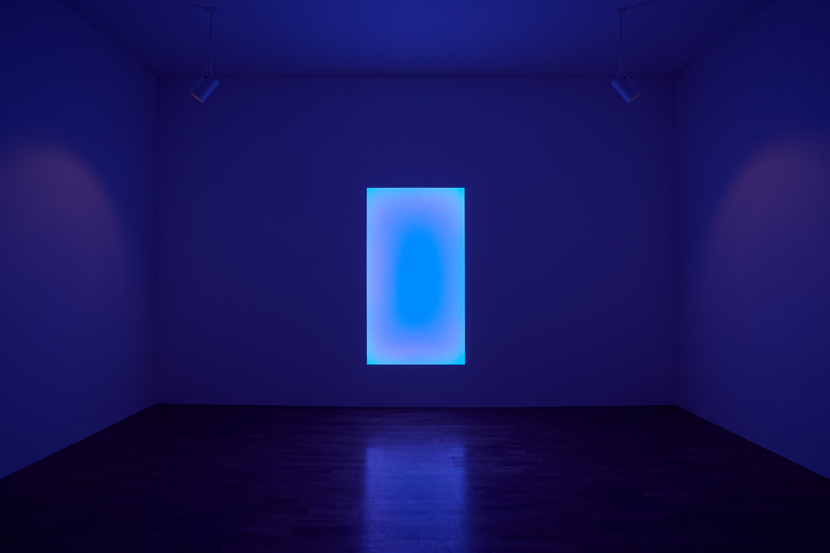 James Turrell, Tall Glass