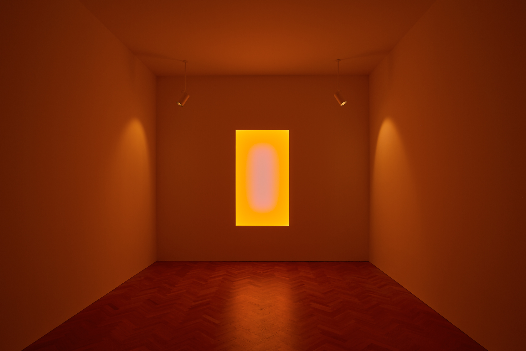 James Turrell, Tall Glass