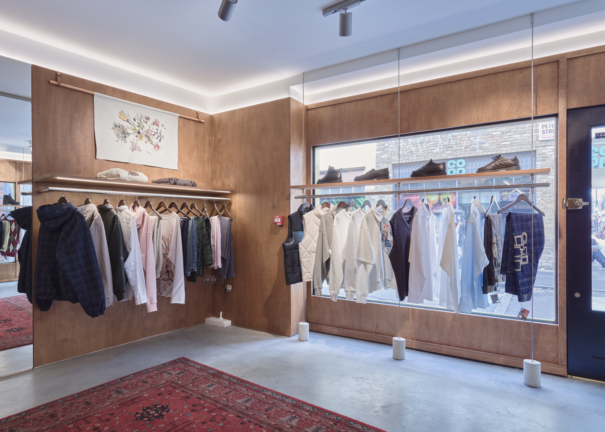 Derschutze, Soho (Counterfeit Studio)