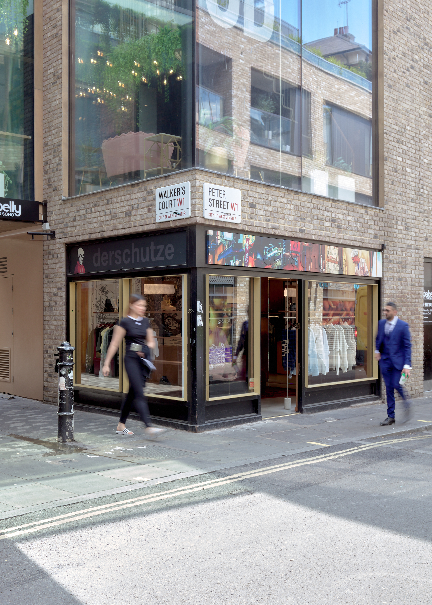 Derschutze, Soho (Counterfeit Studio)