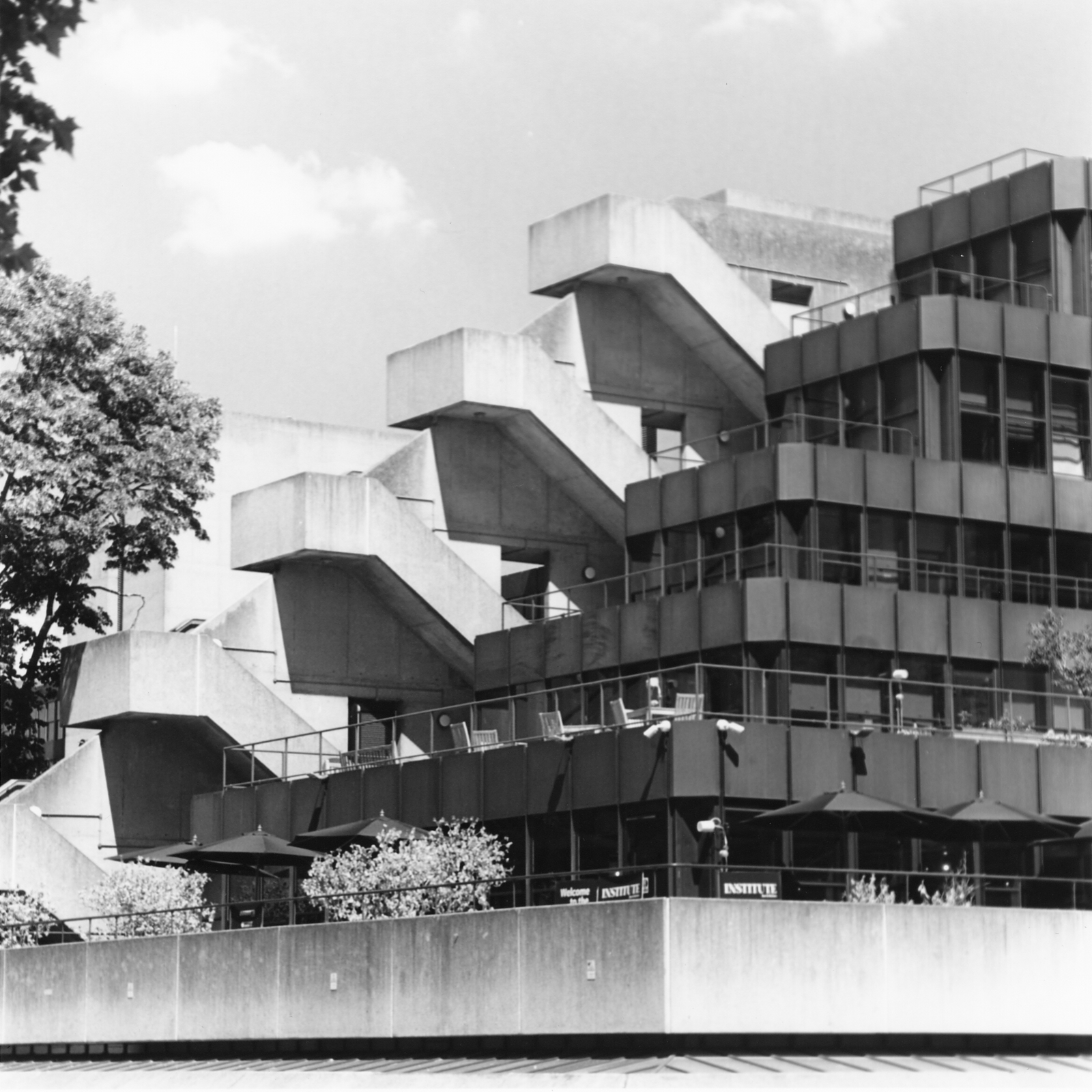 UCL, Denys Lasdun.