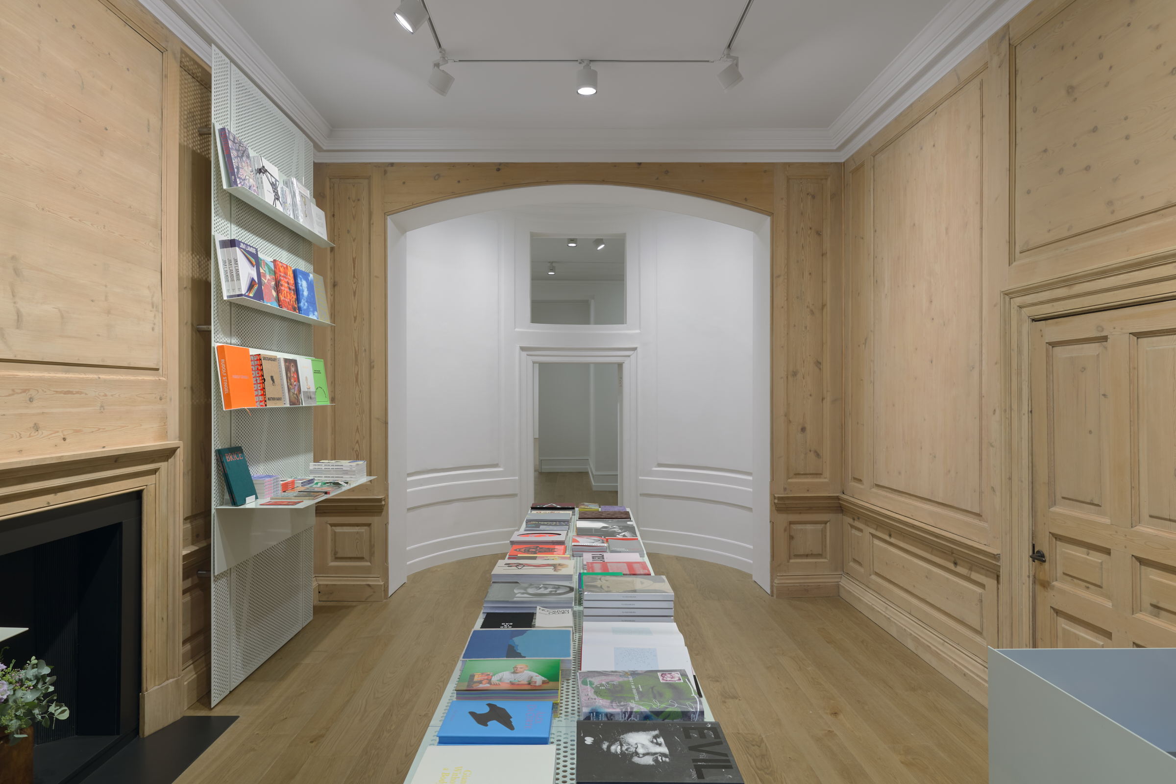 Lisa Brice: Keep Your Powder Dry. Sadie Coles, Savile Row, by Giles Reid Architects.