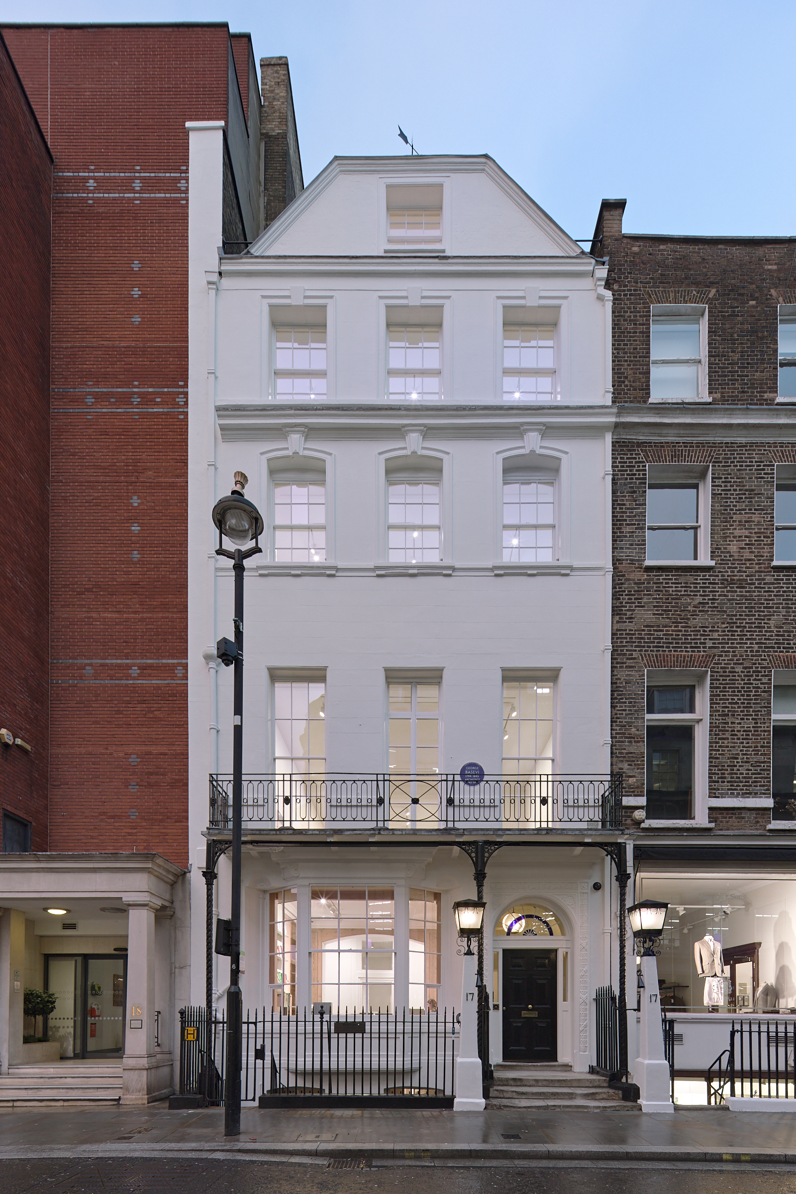 Front elevation. Sadie Coles, Savile Row, by Giles Reid Architects.